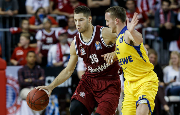 9年的尼克 9年的尼克